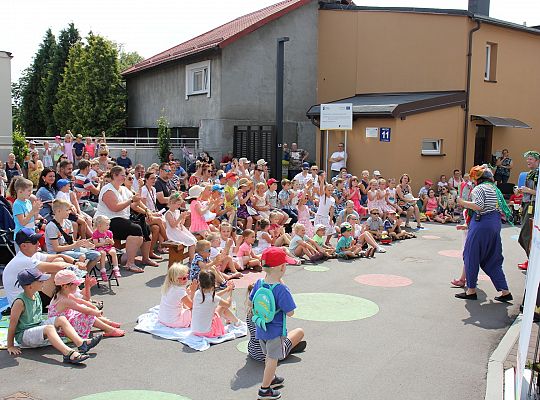 Radość w „Zakątku Kultury”. Letnie spektakle dla 39331