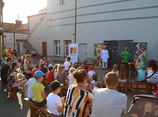 Radość w „Zakątku Kultury”. Letnie spektakle dla 39318