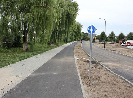 Most na Czołgistów i drogi dojazdowe z asfaltem 39492