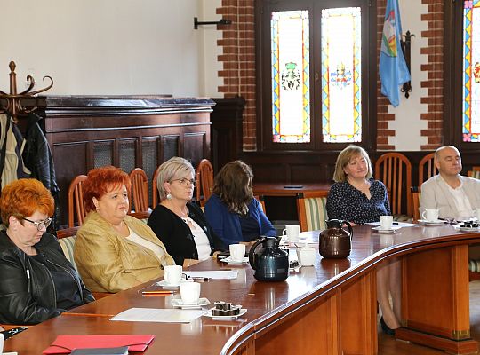 Spotkanie w ratuszu w sprawie nowego roku 39675