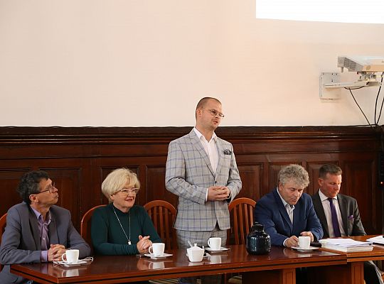 Spotkanie w ratuszu w sprawie nowego roku 39683