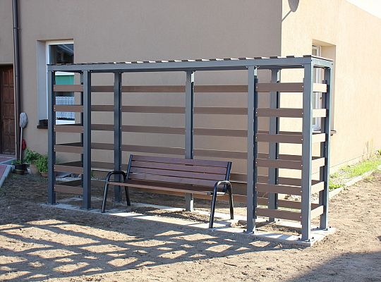 Nowe podwórka integracyjne na Stryjewskiego, 39909