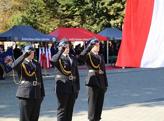 Uroczystość nadania sztandaru dla strażaków 39966