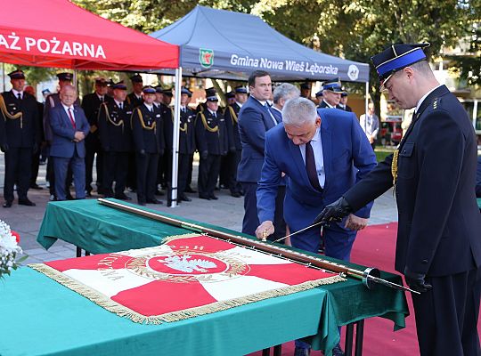 Uroczystość nadania sztandaru dla strażaków 39980