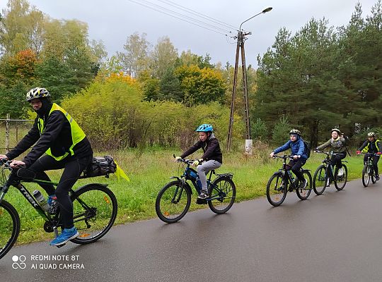 Pieszo i rowerami – rajd „Poznajemy piękno gminy 40702