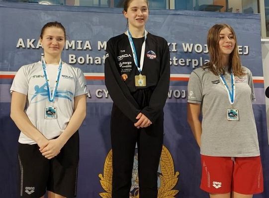 8 medali Weroniki Klejny i Hani Walkusz w 41304