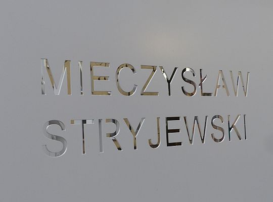 Podwórko integracyjne poświęcone Mieczysławowi 41731