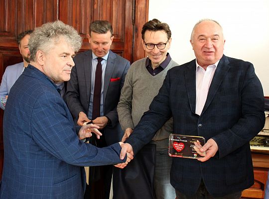 Weterani Wielkiej Orkiestry Świątecznej Pomocy w 42082