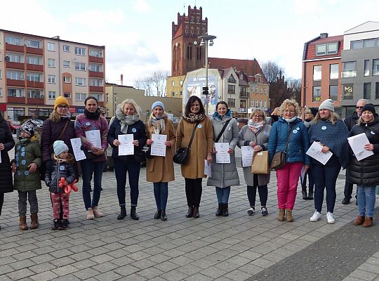 Lębork solidarny z osobami z autyzmem 42272