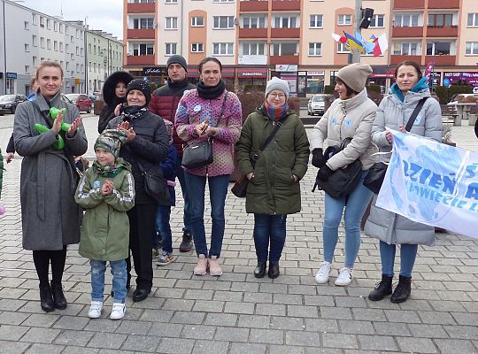Lębork solidarny z osobami z autyzmem 42251