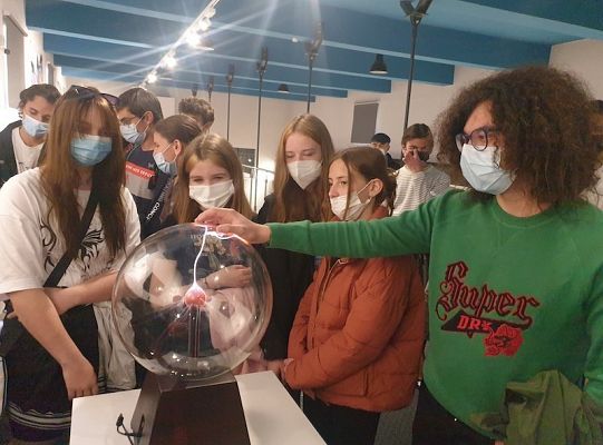 Uczniowie SP1 w ramach Erasmusa odwiedzili 42477