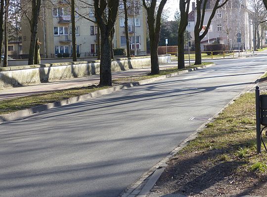 Nowy asfalt na ulicach 42562