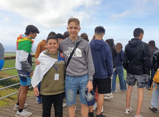 Uczniowie SP1 z Erasmusa+ polecieli na Azory 43105