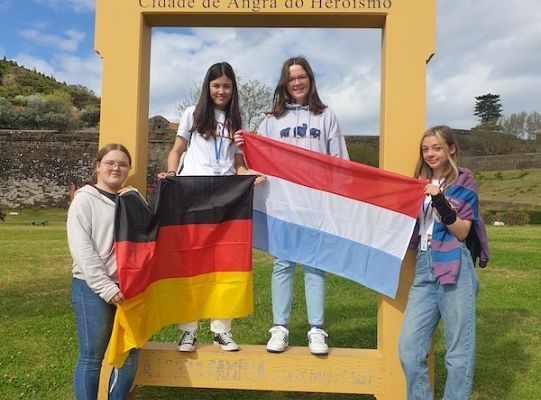 Uczniowie SP1 z Erasmusa+ polecieli na Azory 43119