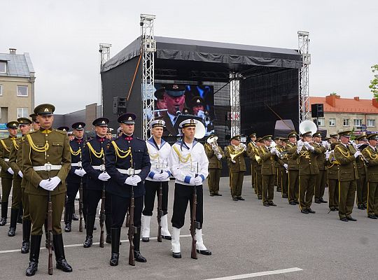 Święto Kretingi - gratulacje i wyrazy uznania dla 43729