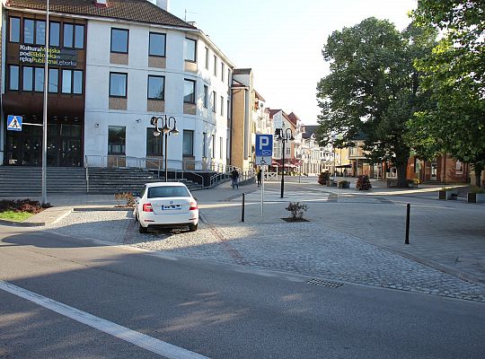 Rozbudowa parkingu przy Alei Wolności 43942