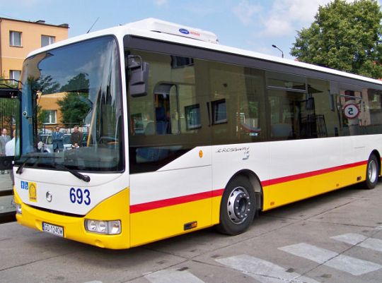 Nowy autobus na ulicach Lęborka 1487