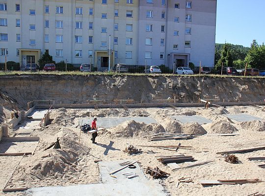 Przy Obrońców Wybrzeża powstają mieszkania z 45082