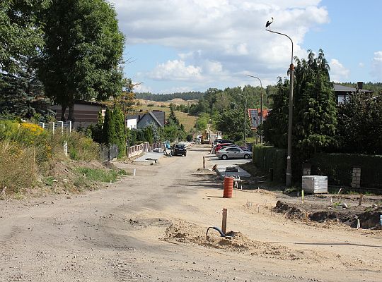 Na Pułaskiego trwa budowa nowej drogi 45126