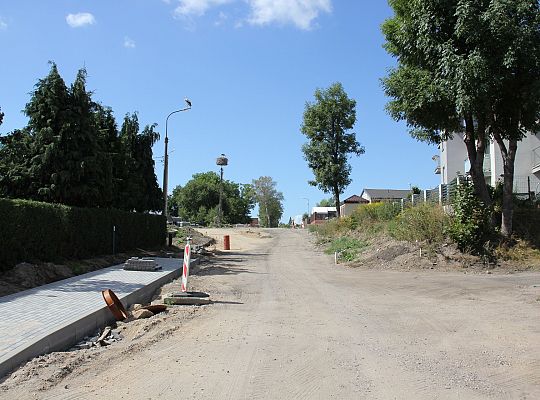 Na Pułaskiego trwa budowa nowej drogi 45128