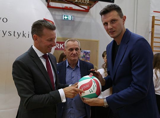 Wielka Lekcja WF z siatkówką 45432