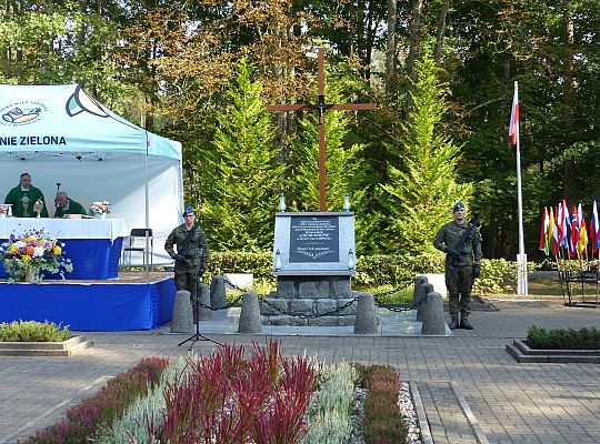 Pamięci pomordowanych więźniów KL Stutthof 45575