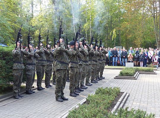 Pamięci pomordowanych więźniów KL Stutthof 45593