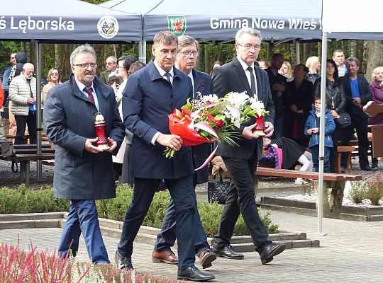 Pamięci pomordowanych więźniów KL Stutthof 45598