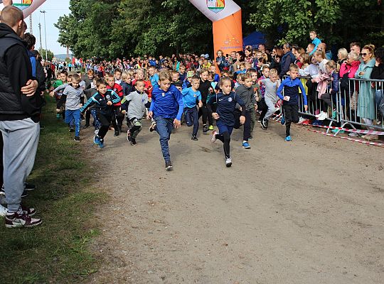 Rekordowa frekwencja na inauguracji biegowego 45628