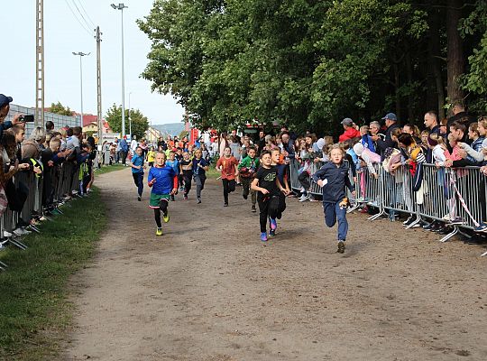 Rekordowa frekwencja na inauguracji biegowego 45632