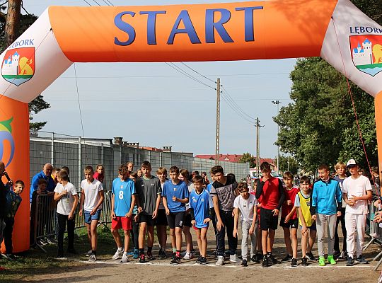 Rekordowa frekwencja na inauguracji biegowego 45670