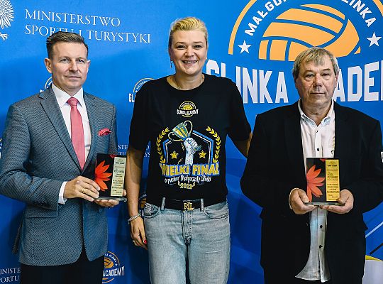Siatkarze i siatkarki Glinka Academy rywalizowali 45752