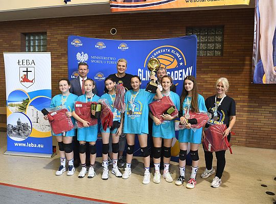 Siatkarze i siatkarki Glinka Academy rywalizowali 45755