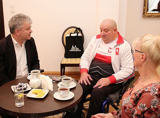 Dariusz Gabrynowicz z medalem Burmistrza Lęborka 46127