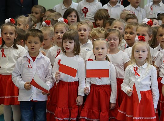 Przedszkolaki odśpiewały hymn 46246