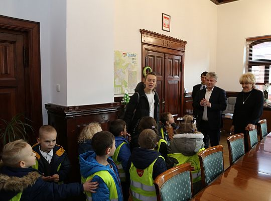 Świąteczna wizyta dzieci z Przedszkola nr 5 46793