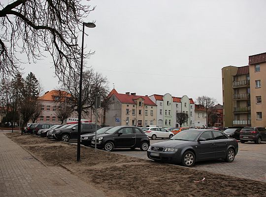 Nowy parking przy ul. Konopnickiej i Alei Wolności 46883