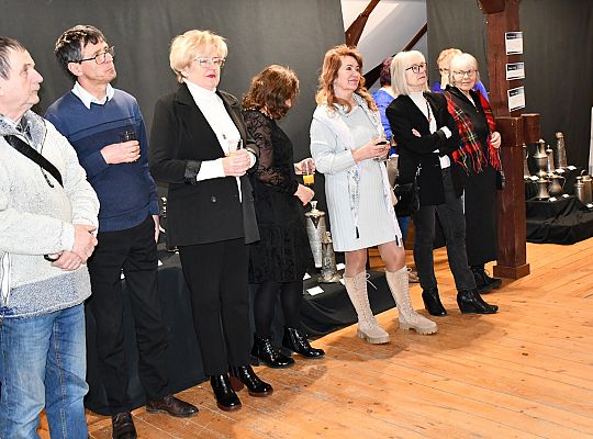 „Z podziemi na salony…” Nowa wystawa w Galerii 47230