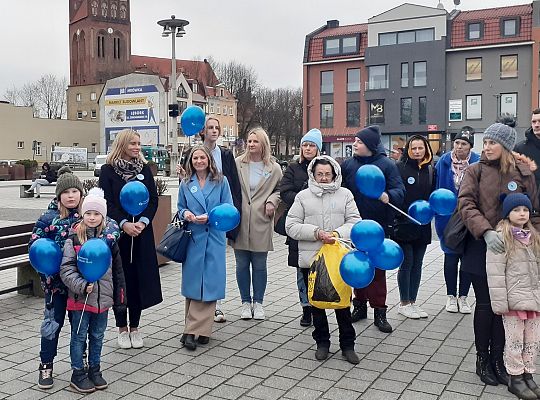 W solidarności z osobami z autyzmem. Lębork na 47575