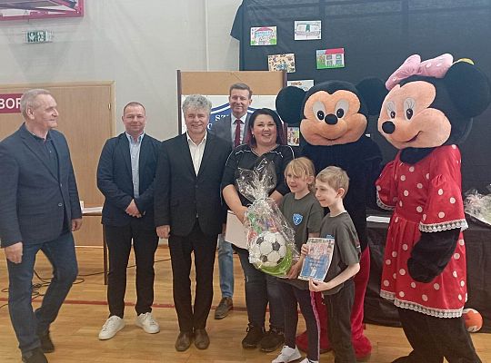 Przedszkolny piknik na sportowo w SP7 47815