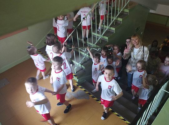 Przedszkolny piknik na sportowo w SP7 47826