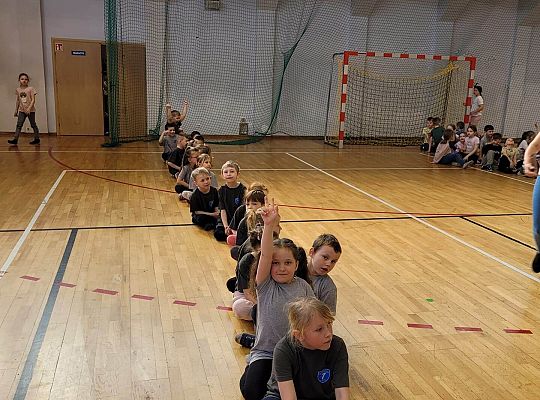 Przedszkolny piknik na sportowo w SP7 47789