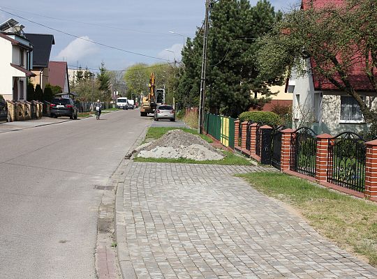 Budowa chodnika na Komuny Paryskiej 47861