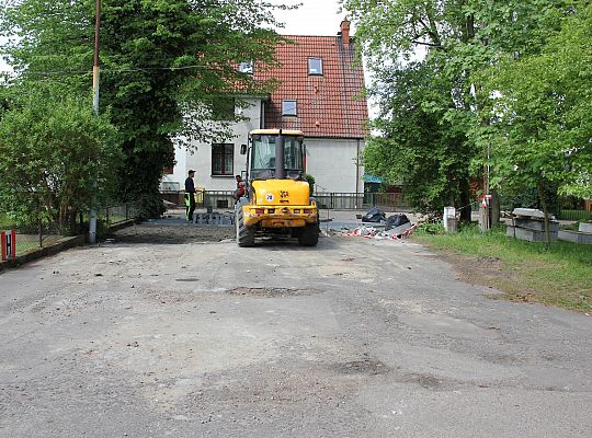 Plac Młodzieży w przebudowie 48555