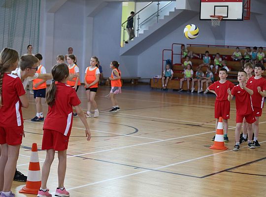 „Kto z nas lepiej i prędzej”. Konkurs sportowy dla 48691