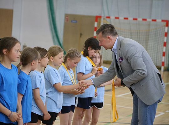 „Kto z nas lepiej i prędzej”. Konkurs sportowy dla 48729