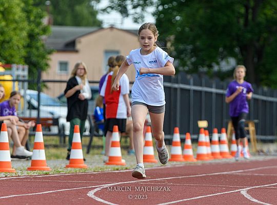 I Wiosenny Mityng Lekkoatletyczny „Sport - zdrowy 49153