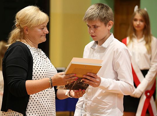 Uroczyste zakończenie roku szkolnego w lęborskich 49255