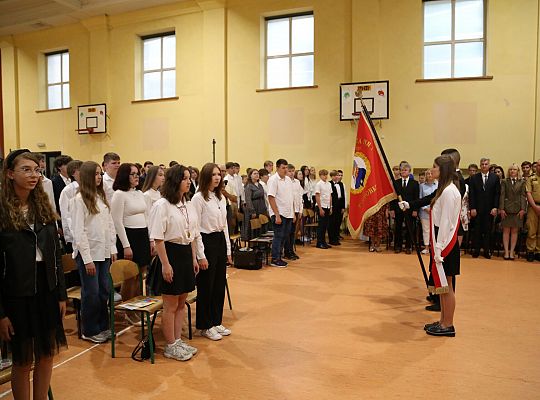 Uroczyste zakończenie roku szkolnego w lęborskich 49267