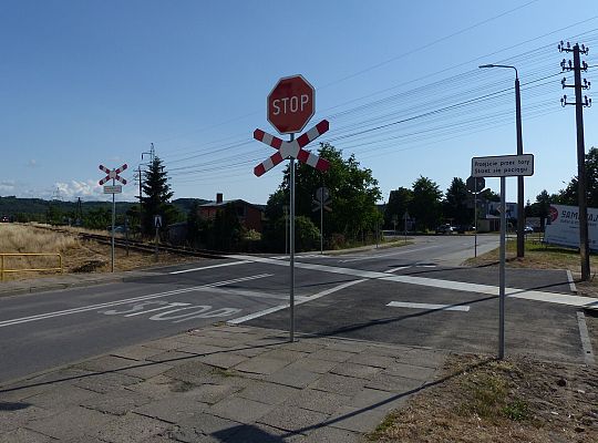 Przebudowa przejścia przez przejazd kolejowy 49557